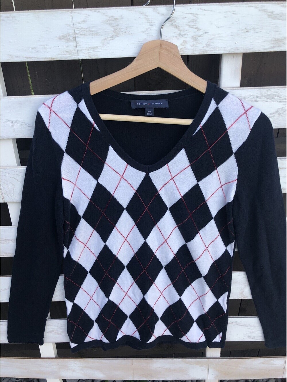 Tommy Hilfiger Women's Size S Pullover V Neck Long Sleeve Diamonds Y2K.